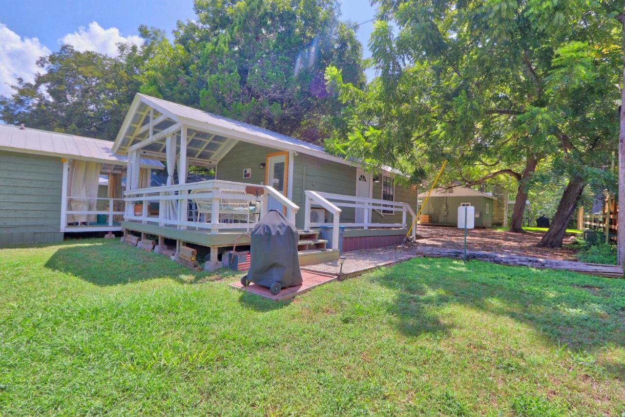 Creekside Cabins - The Texan Wimberley Luaran gambar
